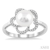 7 MM Cultured Pearl and 1/10 ctw Single Cut Diamond Ring in 14K White Gold